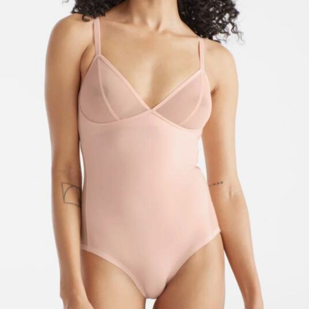 Knix Mesh Deep V Adjustable Beige Bodysuit Size XS++ (30 F/G)